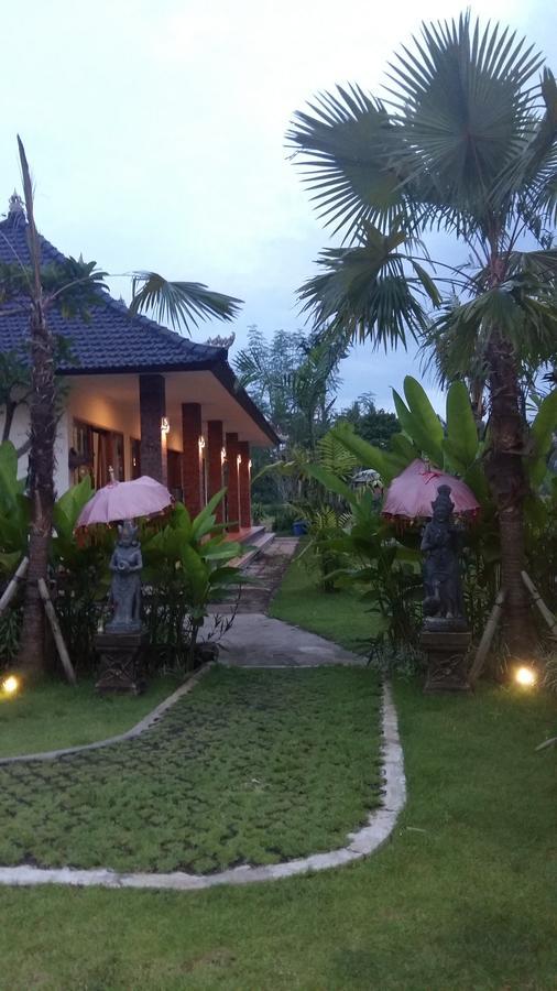 Pondok Tulasi Semaya House Паянган Экстерьер фото